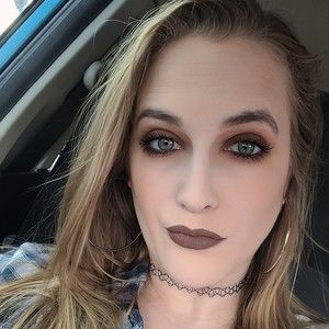 Meet your Posher, Rebekah